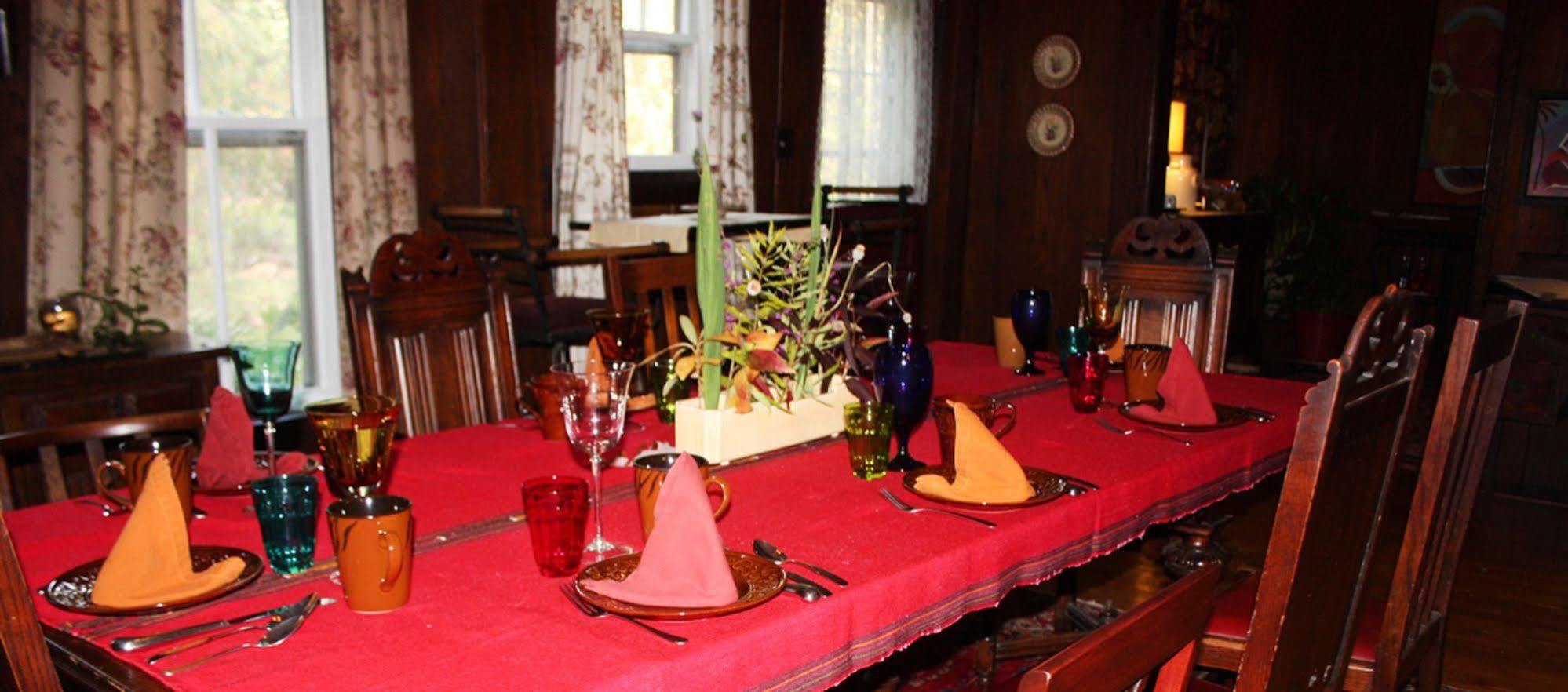 Black Mountain Inn Kültér fotó