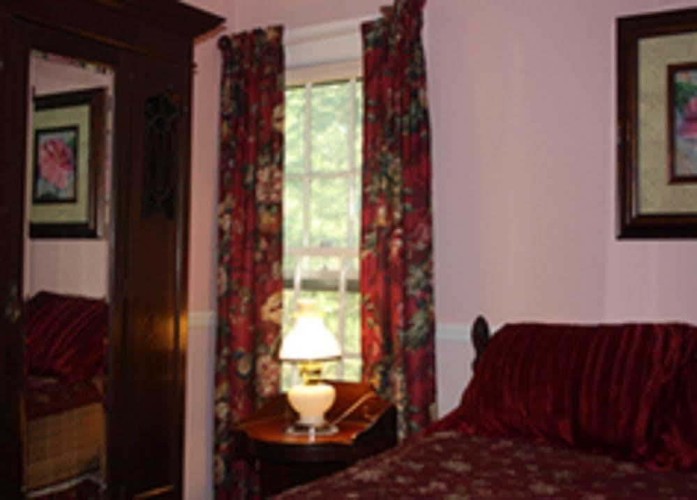 Black Mountain Inn Kültér fotó